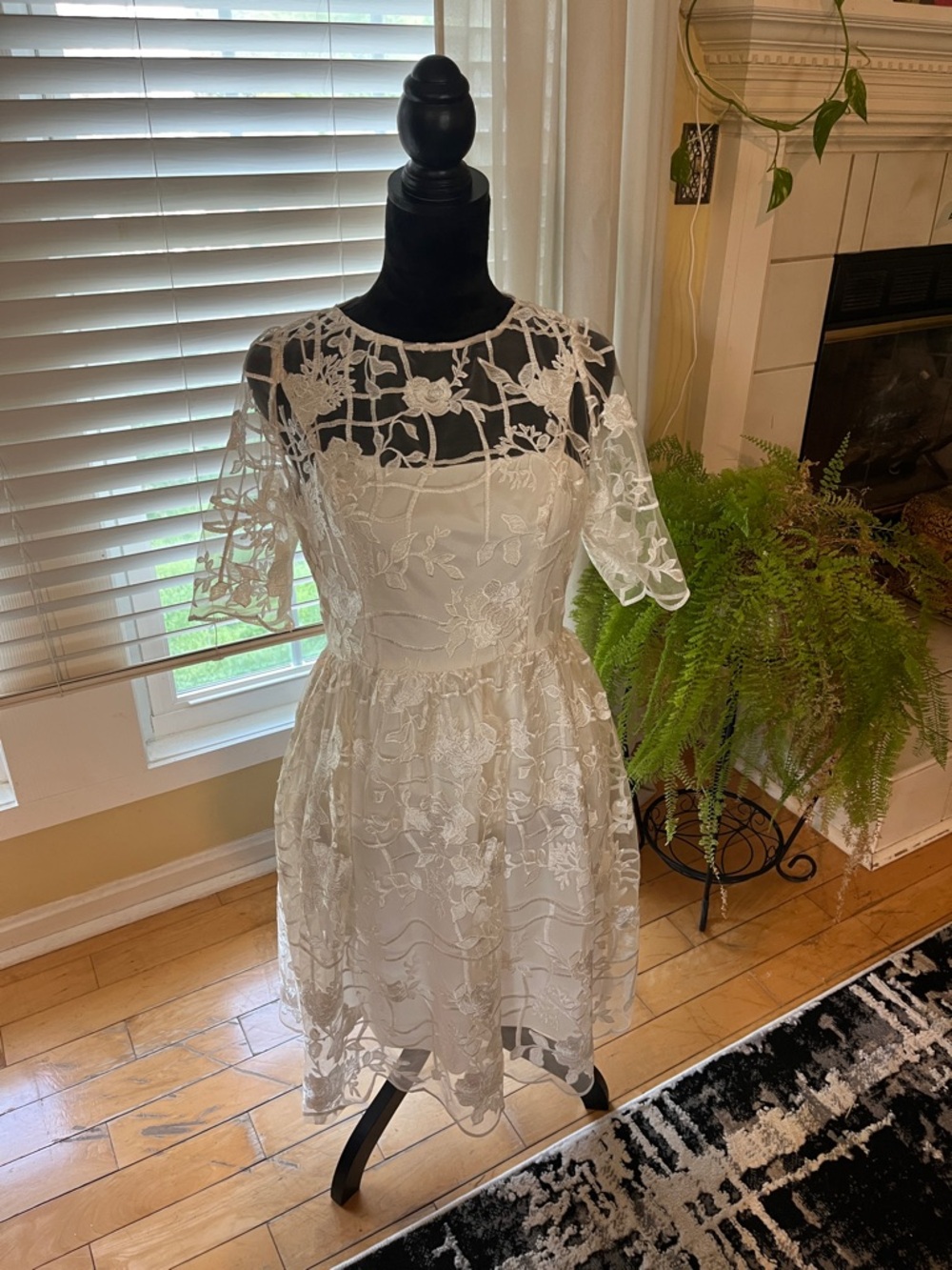Adrianna Papell White Lace Midi Dress with Floral Overlay